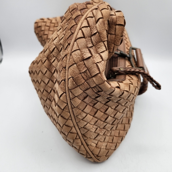 Donna Dixon Vintage Woven Hobo Tan Leather Shoulder Bag - Picture 4 of 14